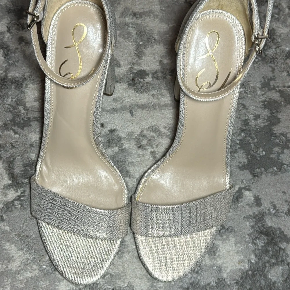 Sam Edelman Yaro Block Heel Sandals Champagne/Light Gold Size 8 New - Picture 4 of 6